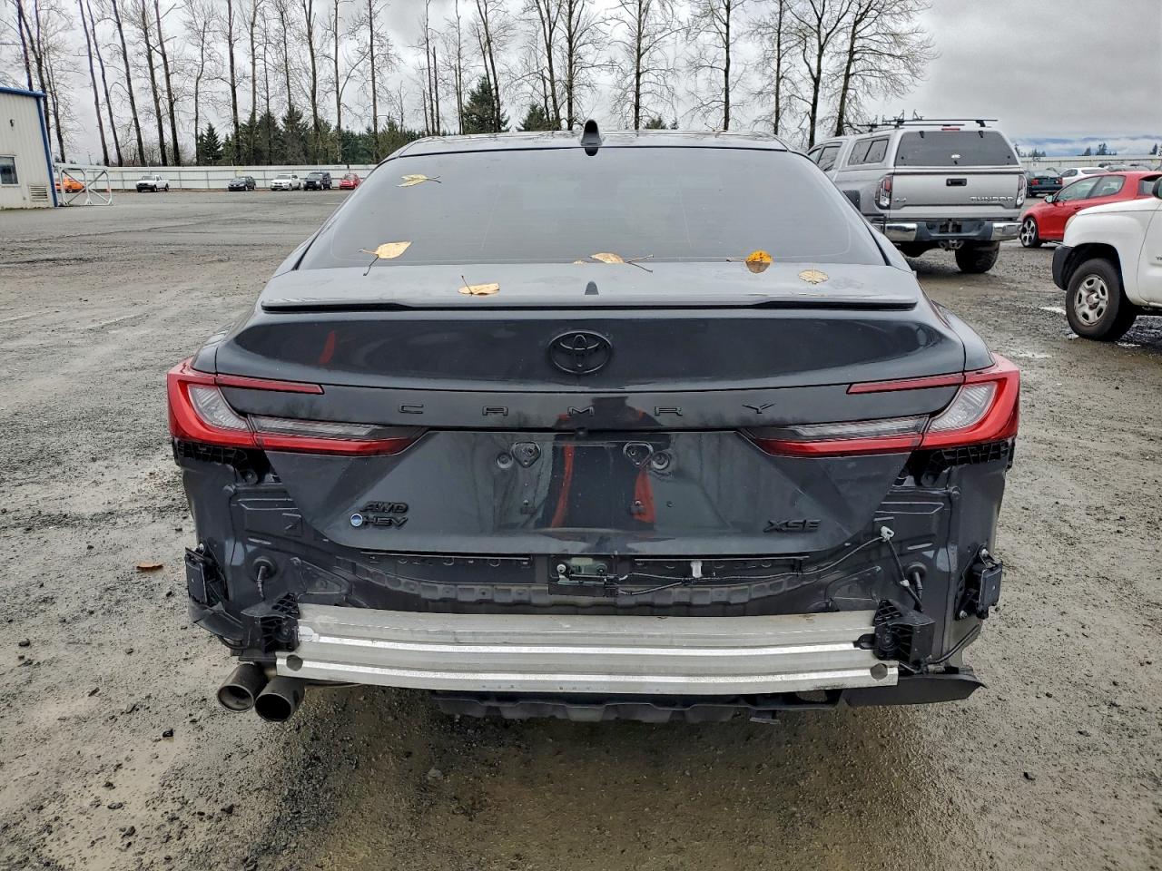 2025 TOYOTA CAMRY XSE photo 6