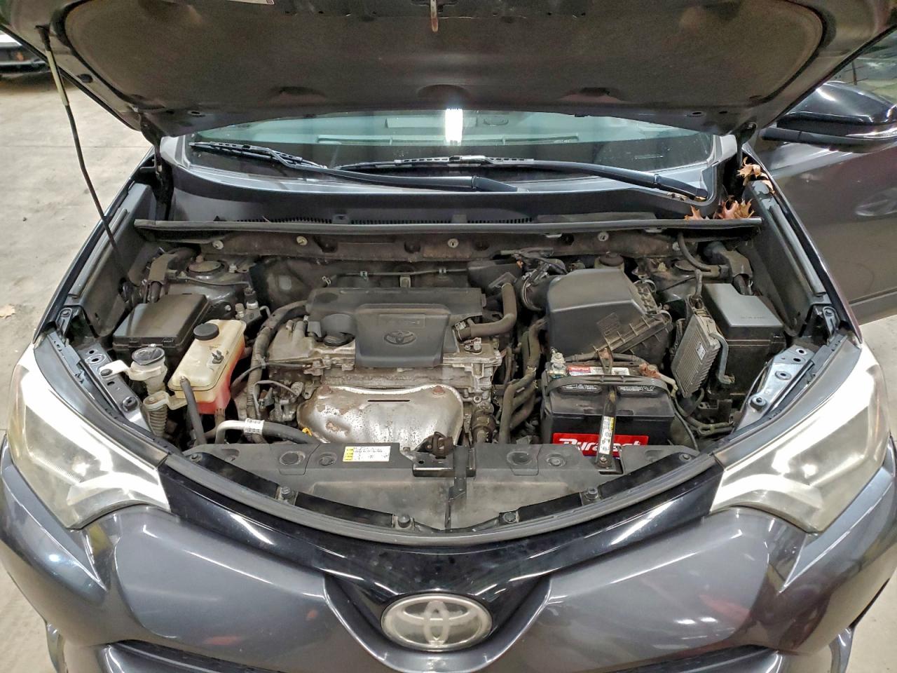 2016 TOYOTA RAV4 SE photo 12