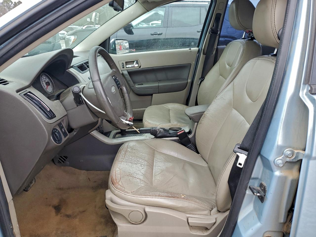 2009 FORD FOCUS SEL photo 7