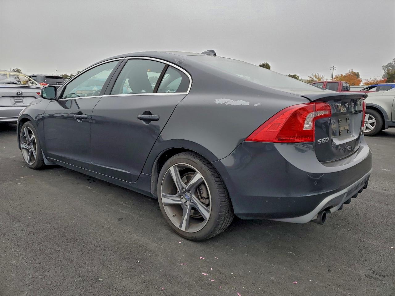 2012 VOLVO S60 T6 photo 2