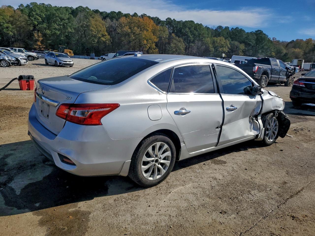 2018 NISSAN SENTRA S photo 3