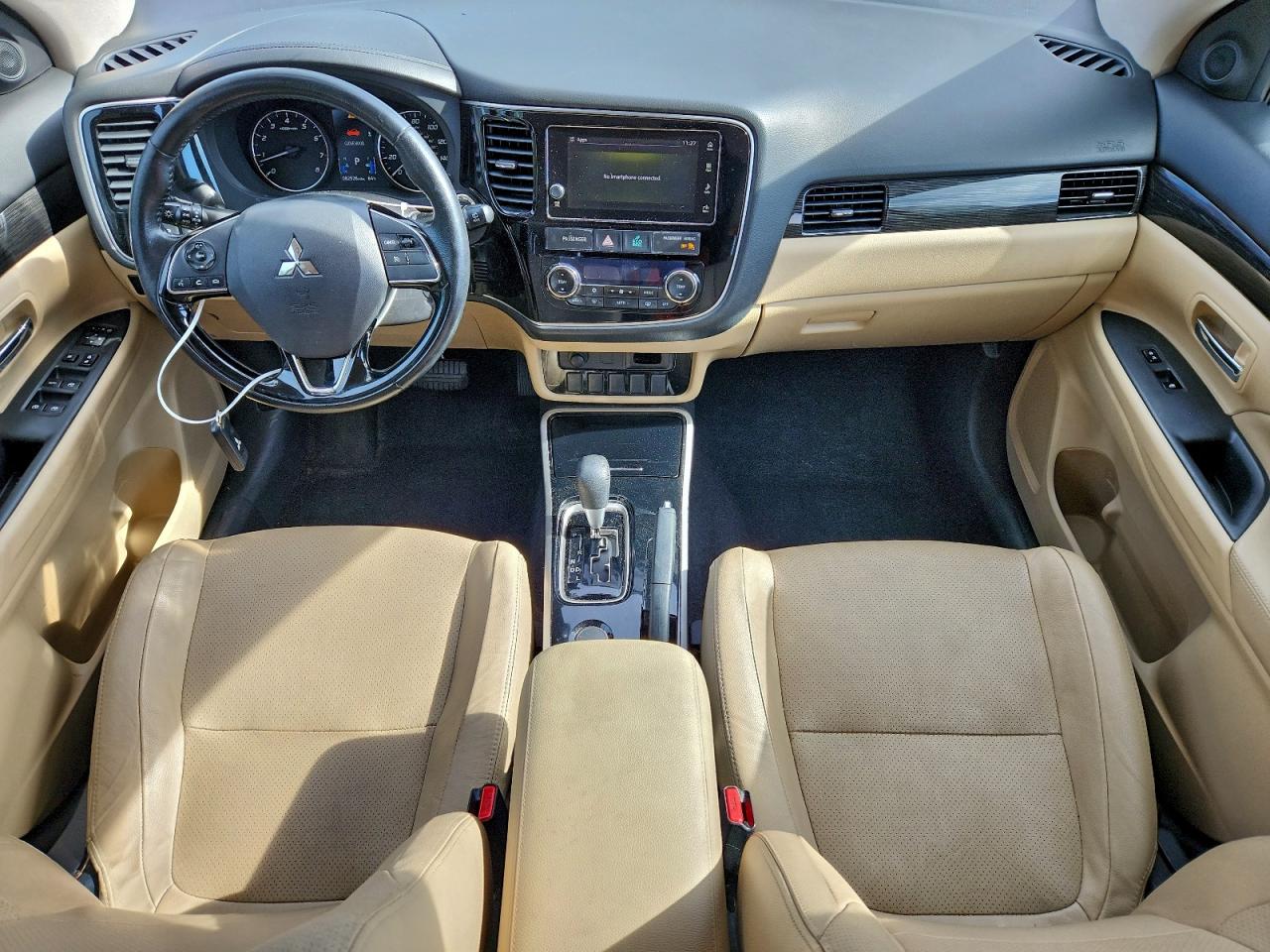 2017 MITSUBISHI OUTLANDER SE photo 8