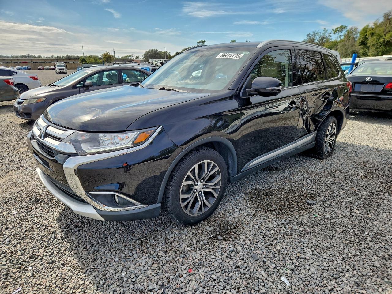 2017 MITSUBISHI OUTLANDER SE — SIDE damage — photo 1