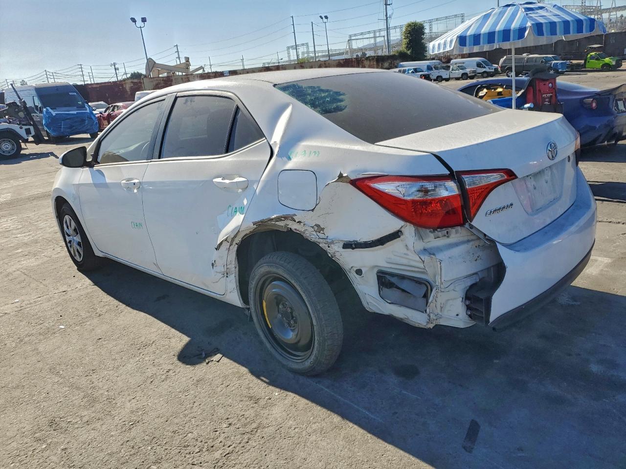 2016 TOYOTA COROLLA L photo 2