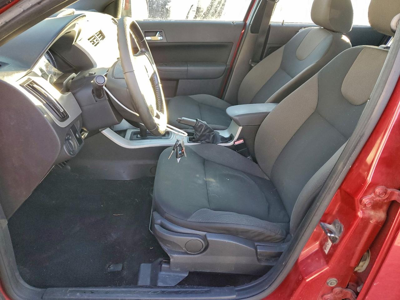 2009 FORD FOCUS SES photo 7