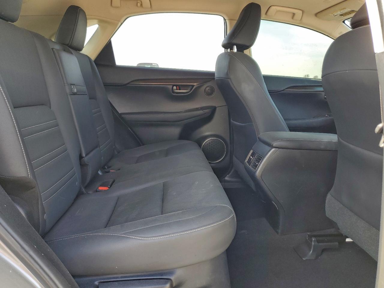2020 LEXUS NX 300 photo 11