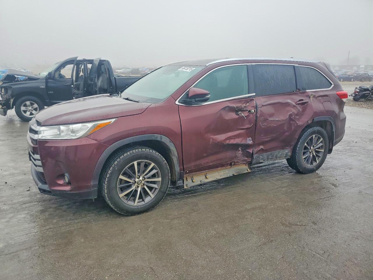 2019 TOYOTA HIGHLANDER