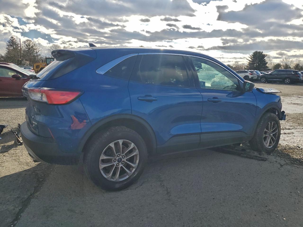 2022 FORD ESCAPE SE photo 3