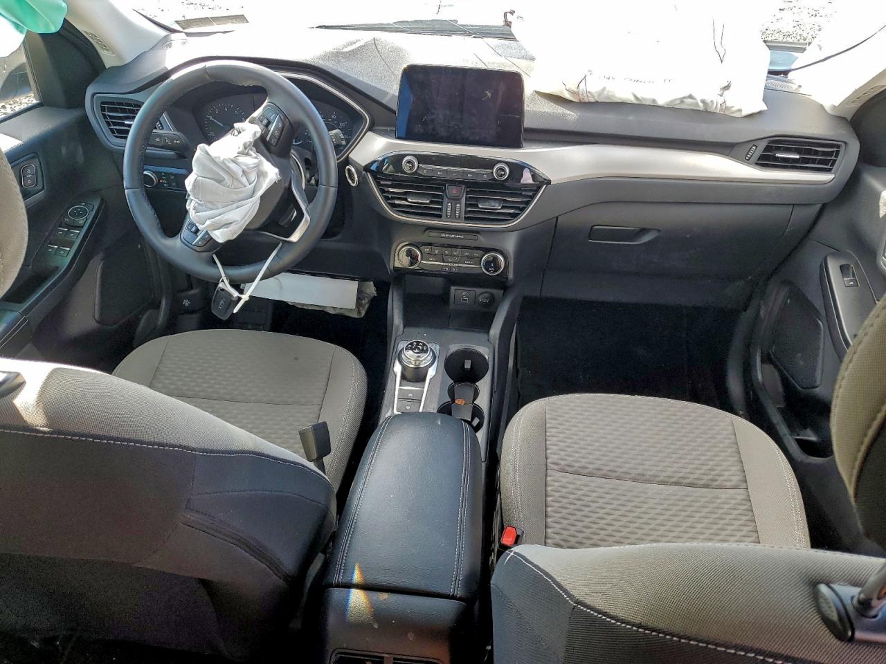 2022 FORD ESCAPE SE photo 8