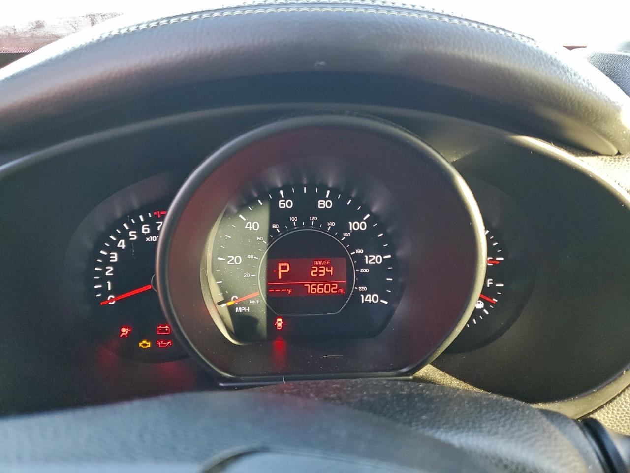 2016 KIA SOUL + photo 9