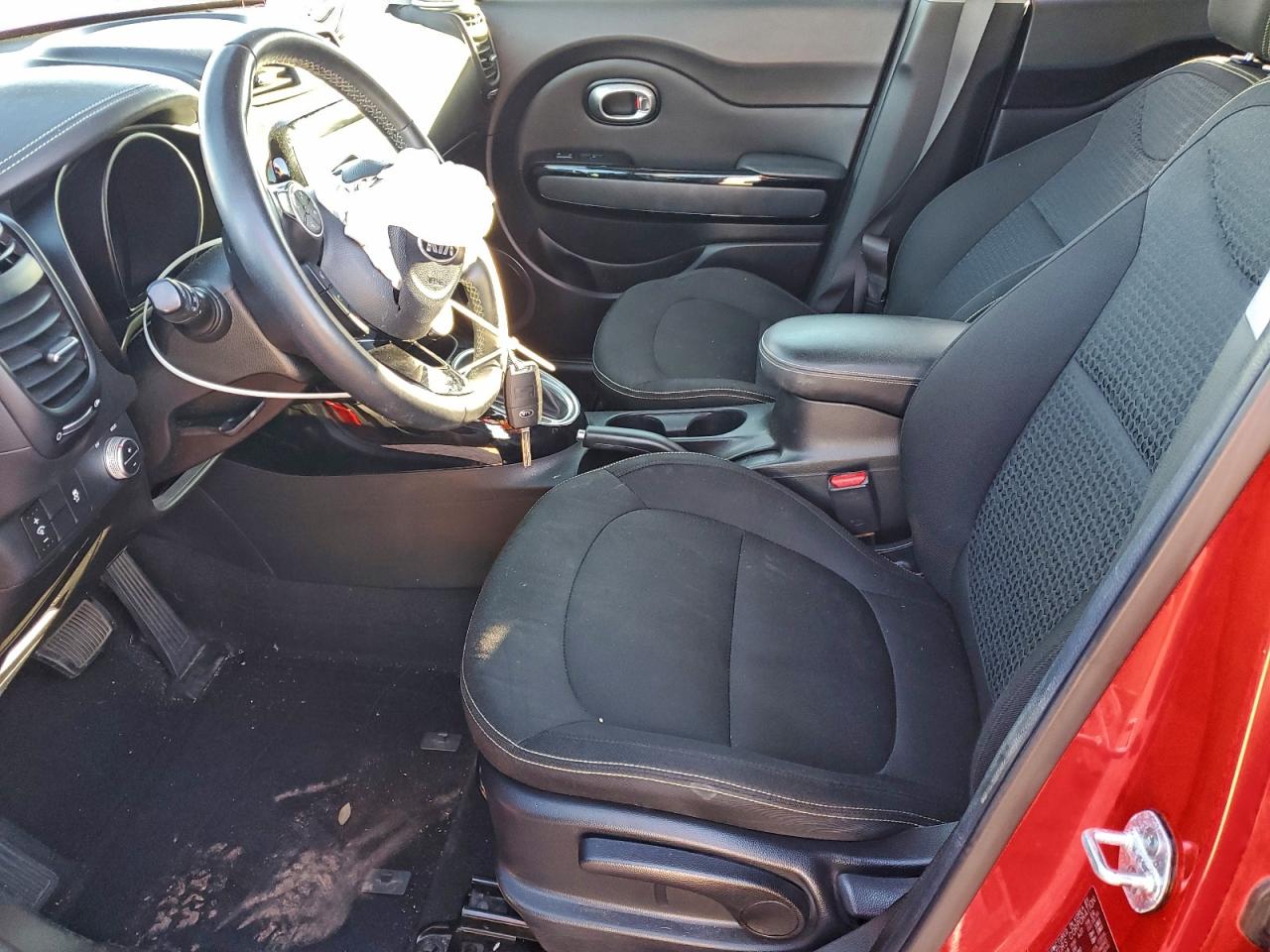 2016 KIA SOUL + photo 7