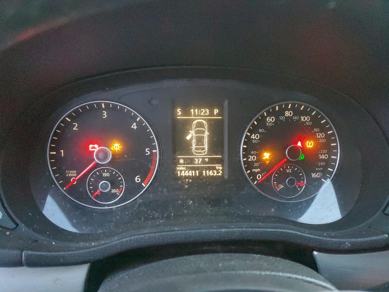 2012 VOLKSWAGEN PASSAT SE photo 9