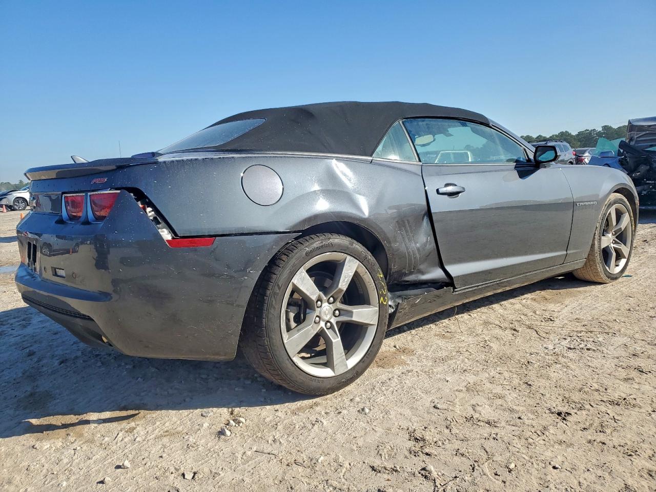 2011 CHEVROLET CAMARO LT photo 3