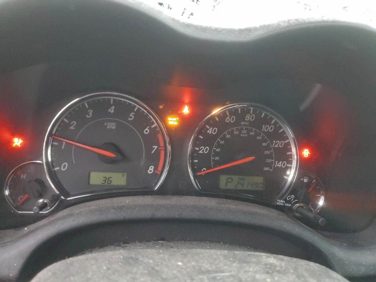 2013 TOYOTA COROLLA BASE photo 9