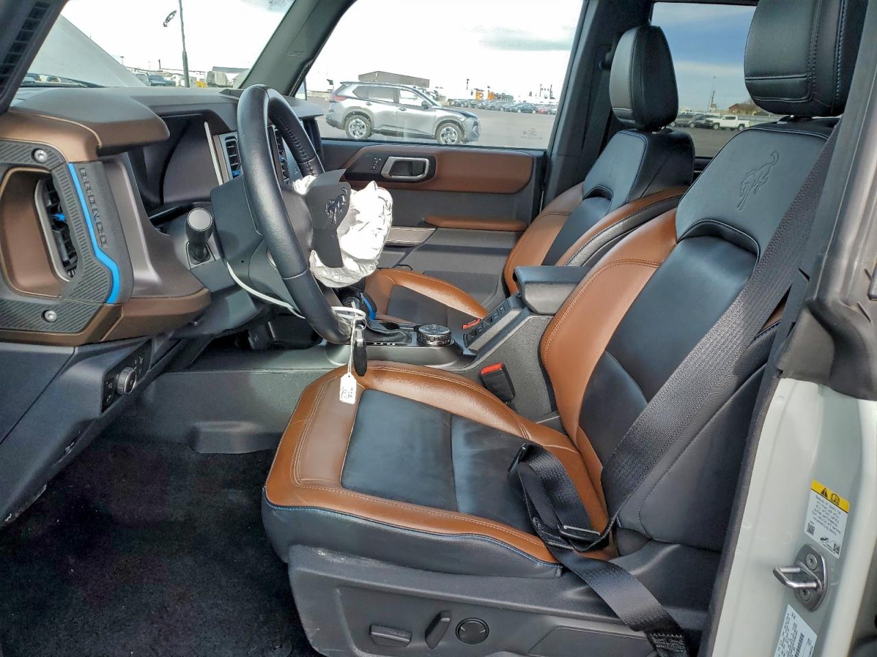 2023 FORD BRONCO BASE photo 7