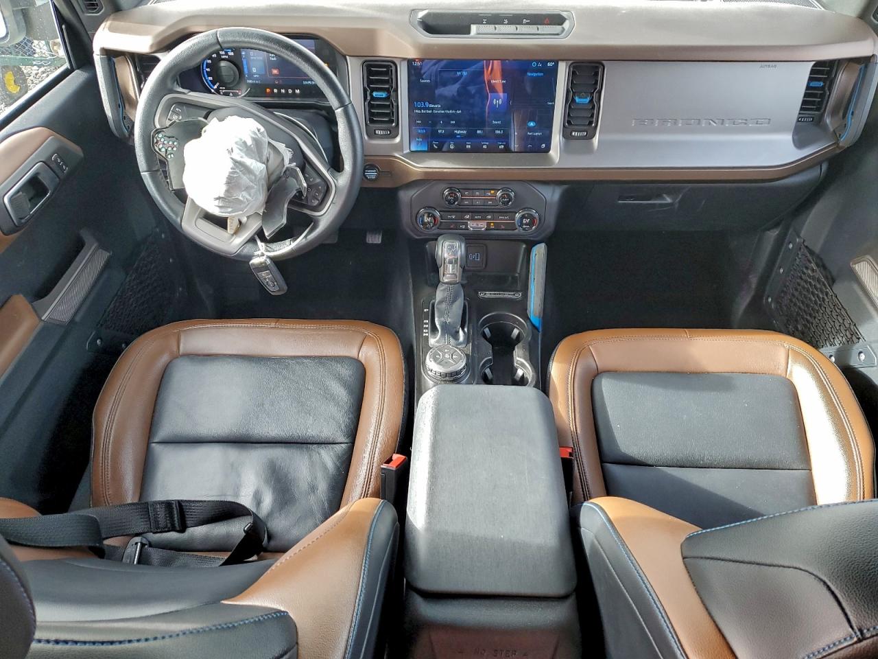2023 FORD BRONCO BASE photo 8
