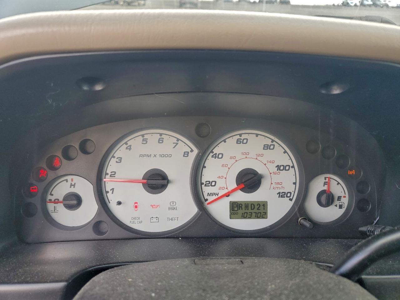 2003 FORD ESCAPE XLT photo 9