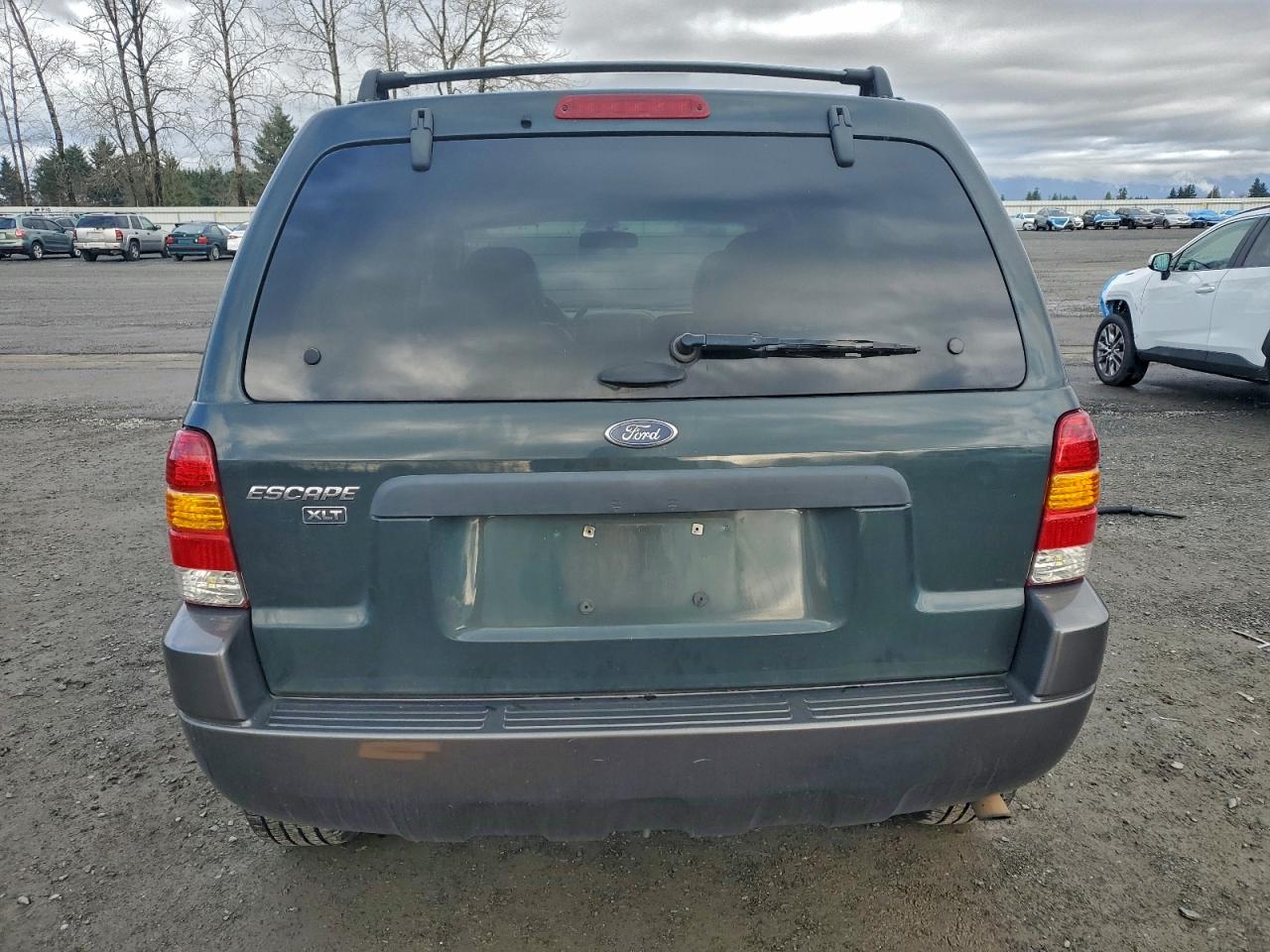 2003 FORD ESCAPE XLT photo 6