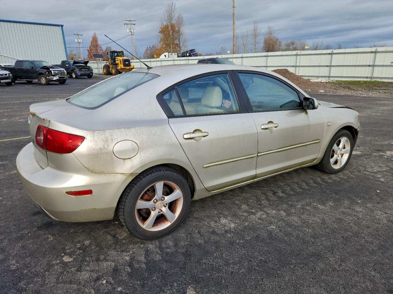 2004 MAZDA 3 I photo 3