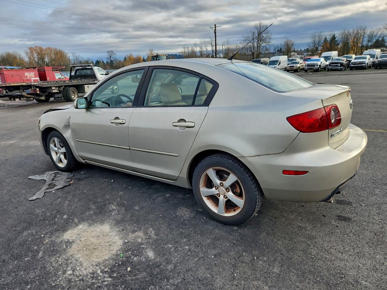2004 MAZDA 3 I photo 2
