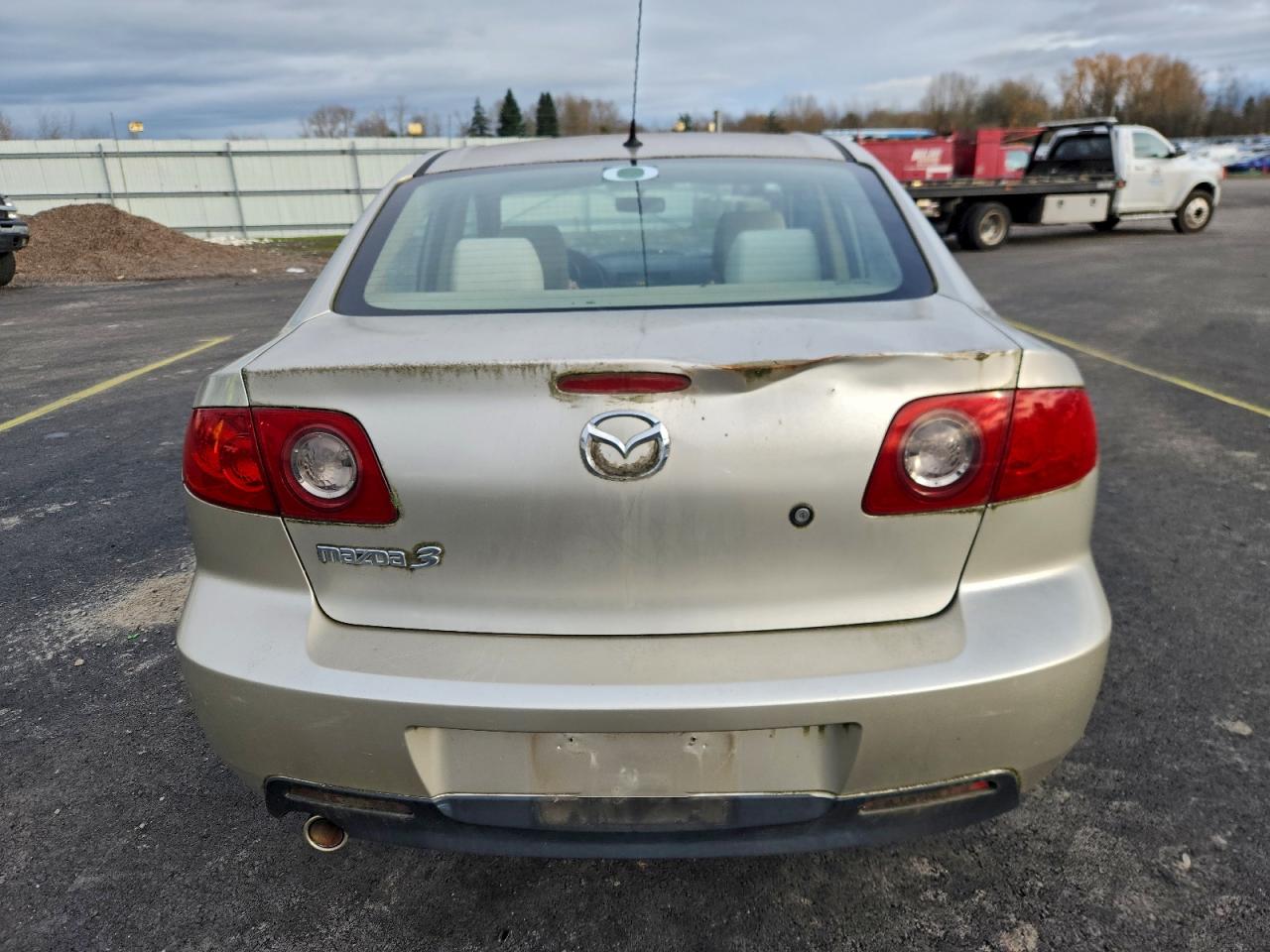 2004 MAZDA 3 I photo 6