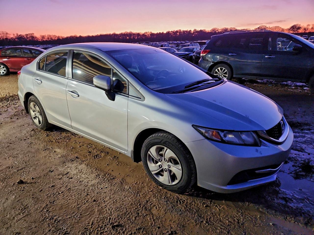 2015 HONDA CIVIC LX photo 4