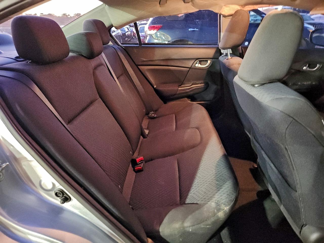 2015 HONDA CIVIC LX photo 10