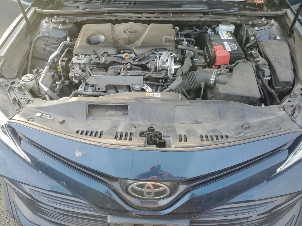 2019 TOYOTA CAMRY L photo 11