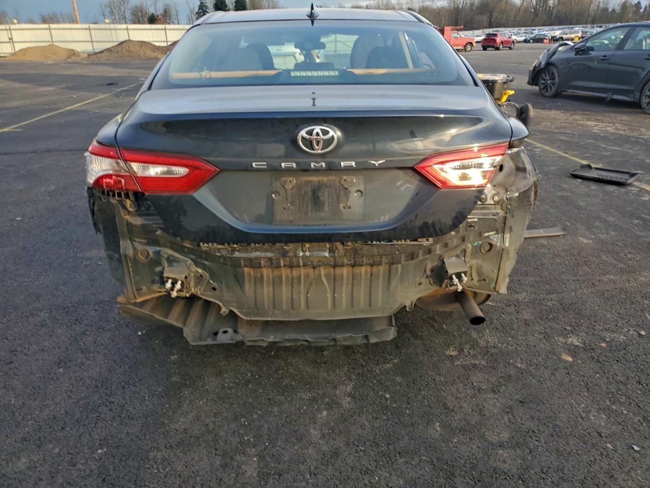 2019 TOYOTA CAMRY L photo 6
