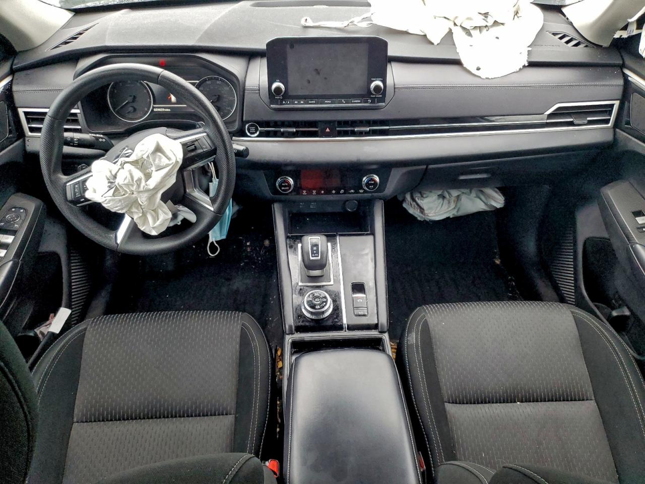 2024 MITSUBISHI OUTLANDER ES photo 8
