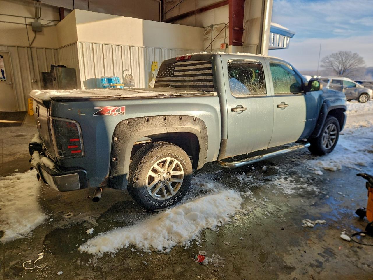 2007 CHEVROLET SILVERADO K1500 CREW CAB photo 3