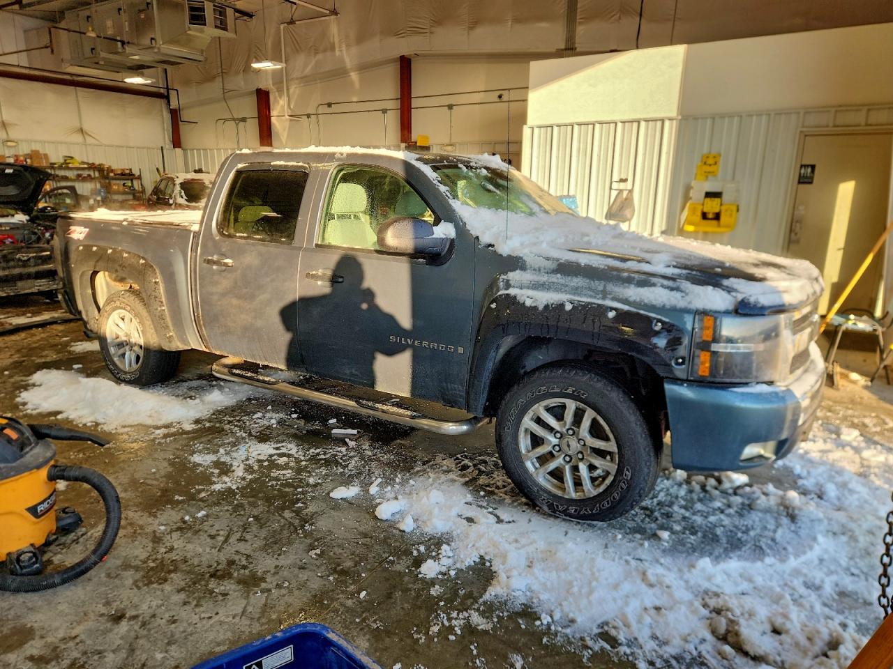 2007 CHEVROLET SILVERADO K1500 CREW CAB photo 4