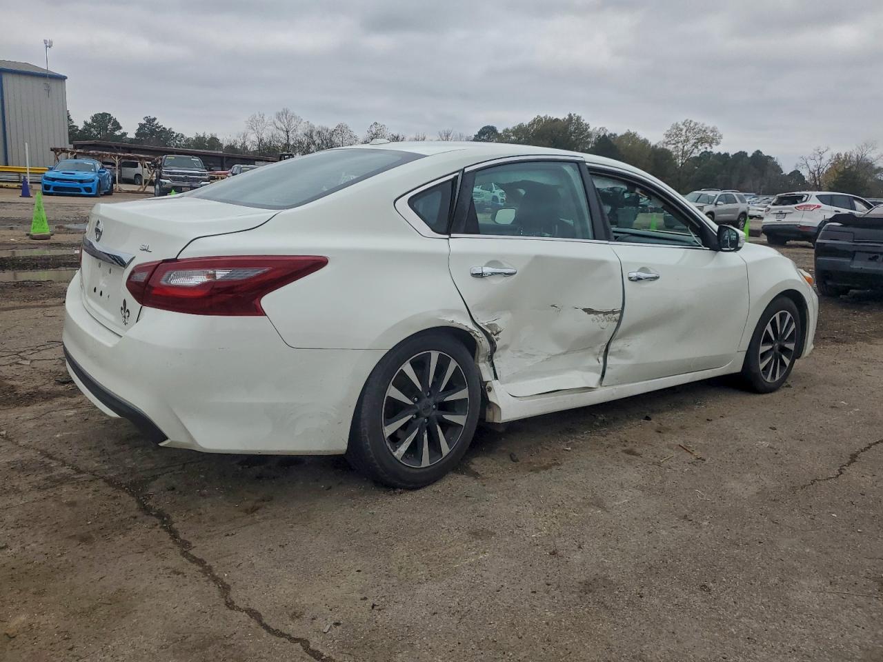 2018 NISSAN ALTIMA 2.5 photo 3
