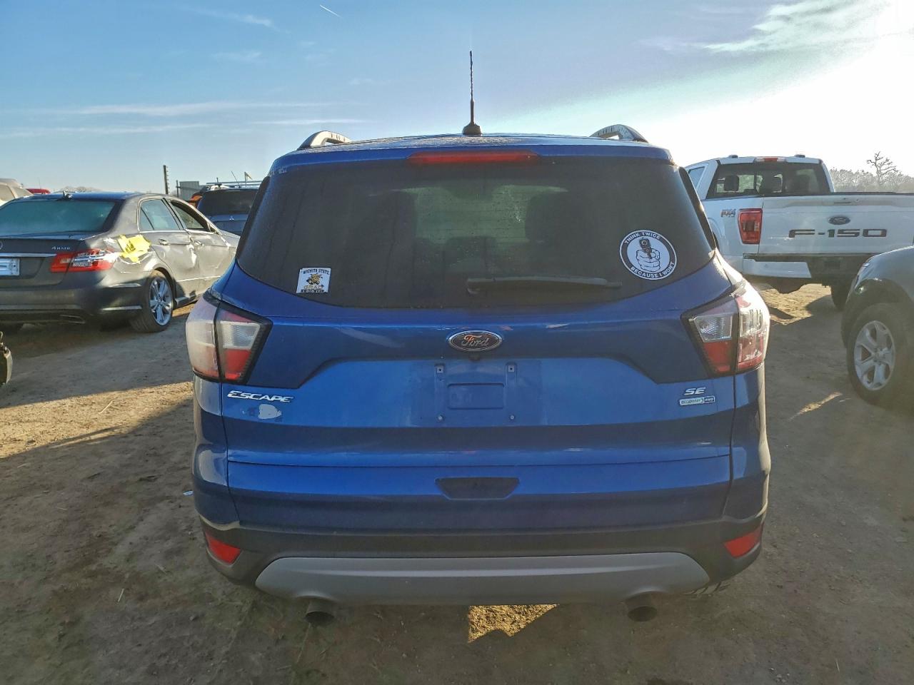 2018 FORD ESCAPE SE photo 16