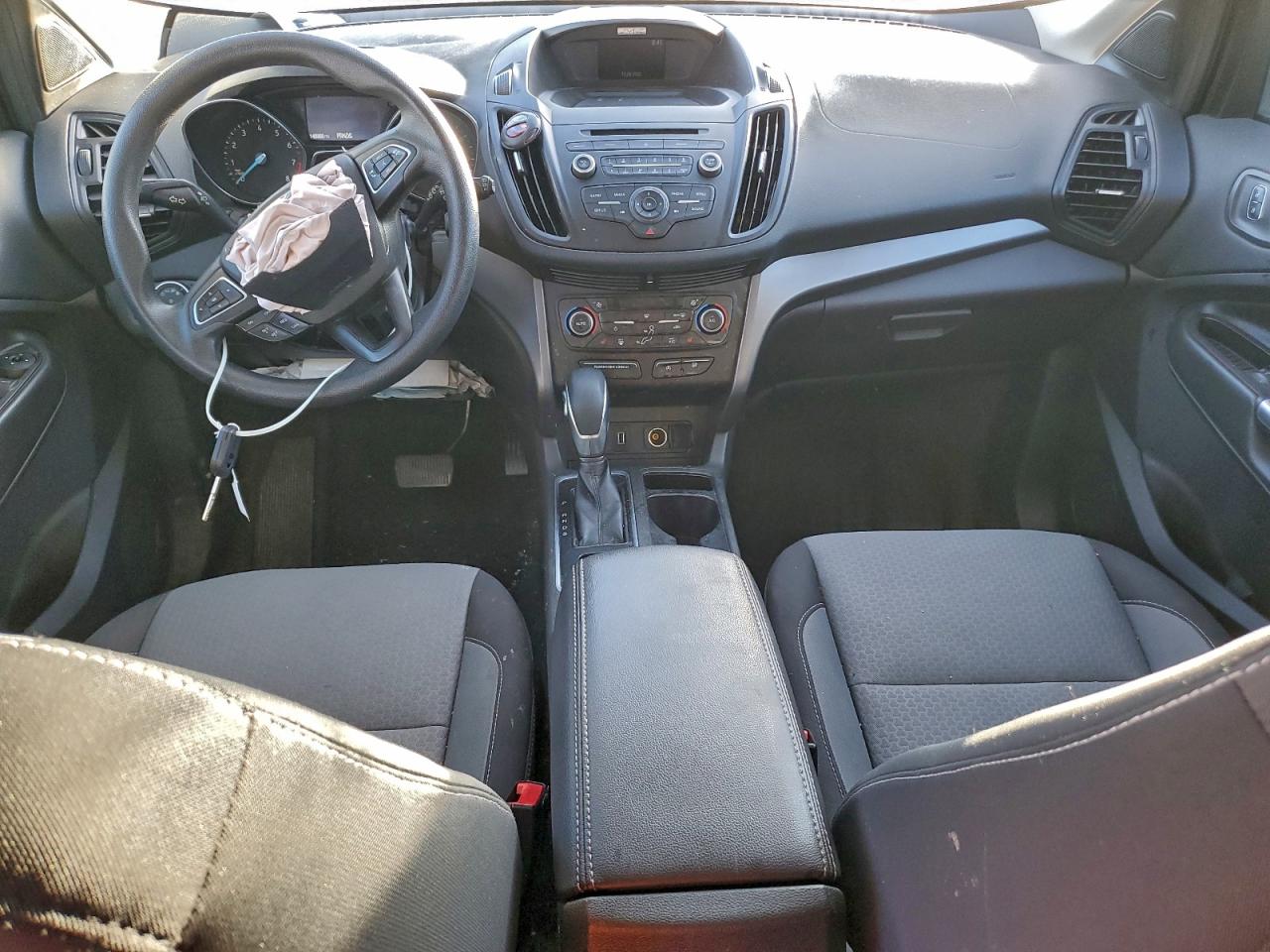 2018 FORD ESCAPE SE photo 22