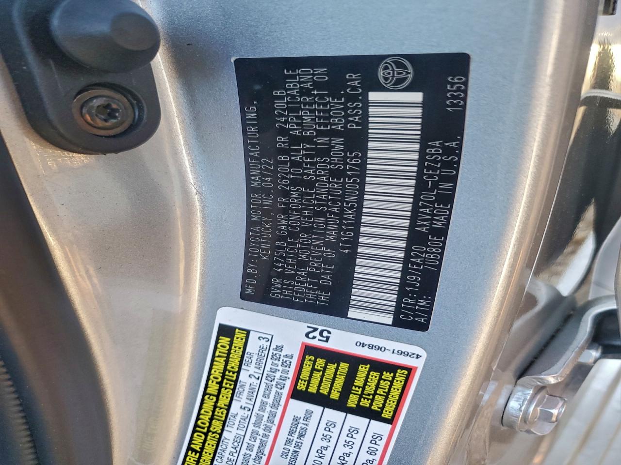 2022 TOYOTA CAMRY SE photo 12