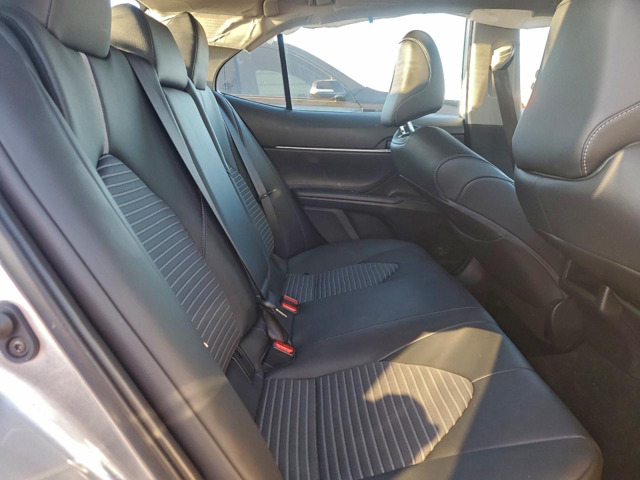 2022 TOYOTA CAMRY SE photo 10