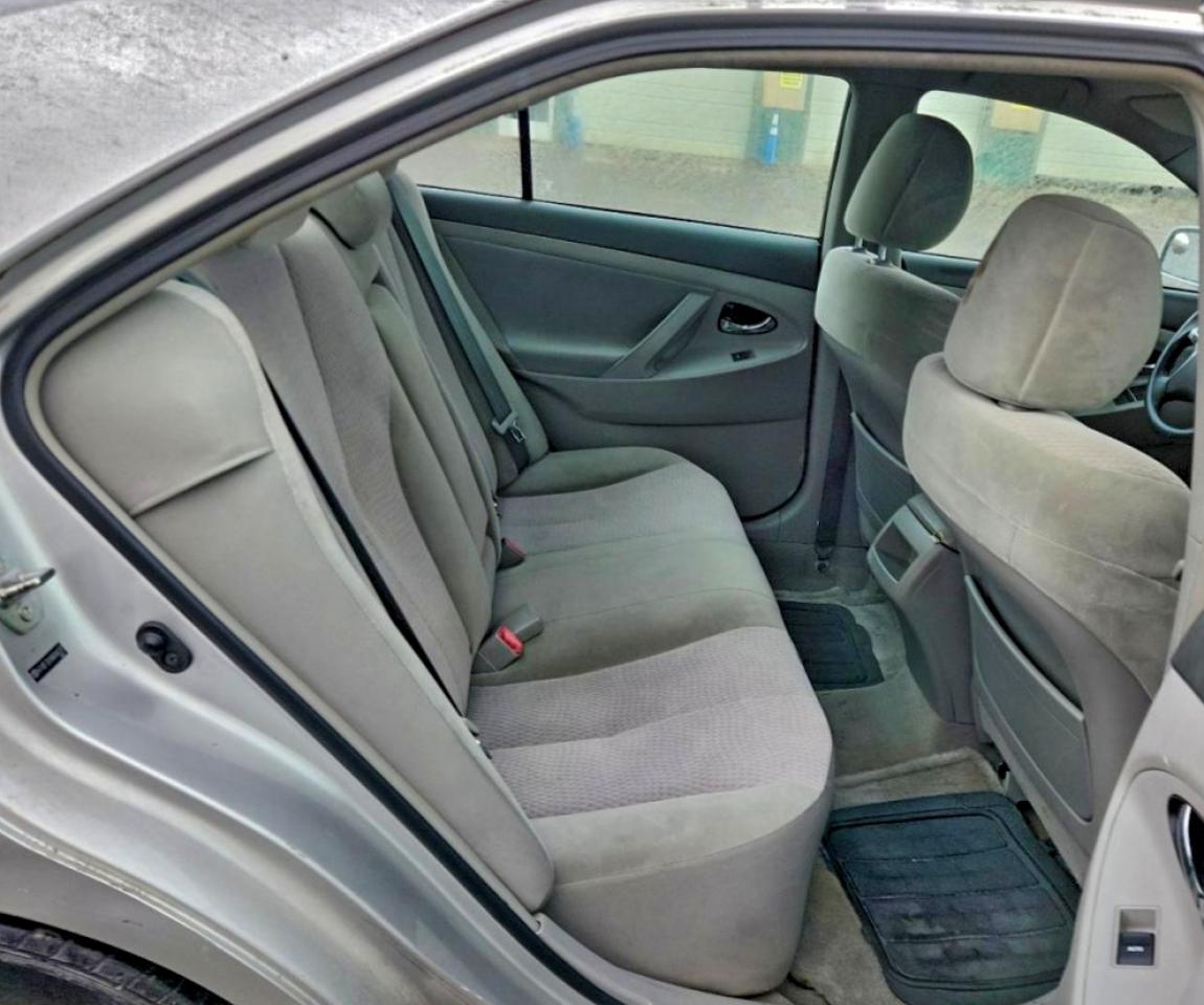2010 TOYOTA CAMRY BASE photo 10