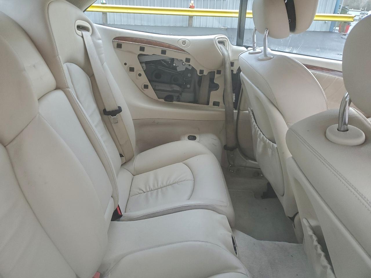 2009 MERCEDES-BENZ CLK 350 photo 10