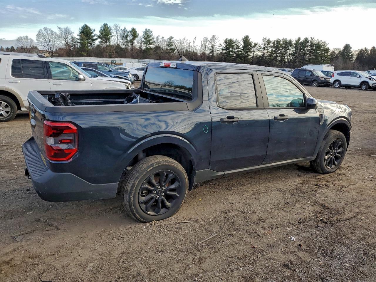 2023 FORD MAVERICK XL photo 3