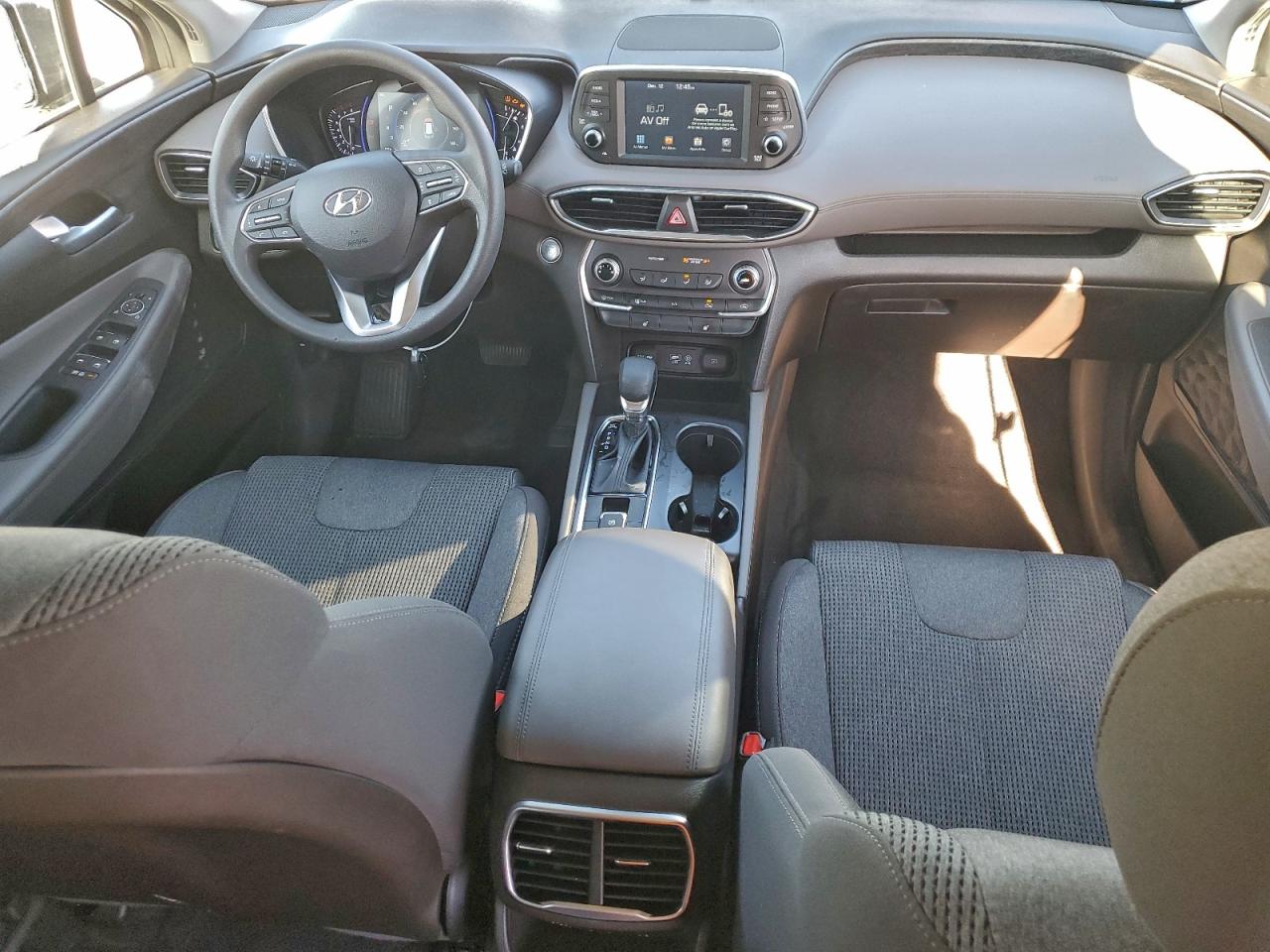 2019 HYUNDAI SANTA FE SEL photo 8