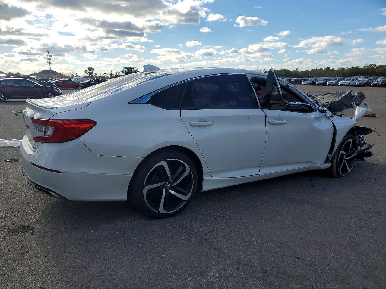 2020 HONDA ACCORD SPORT photo 3