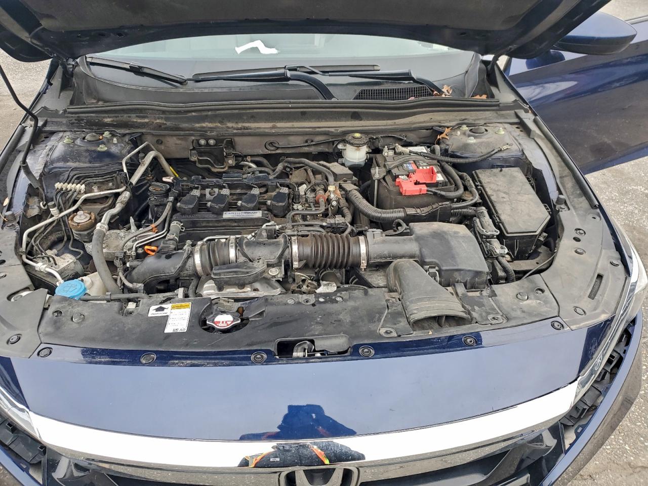 2018 HONDA ACCORD EX photo 11