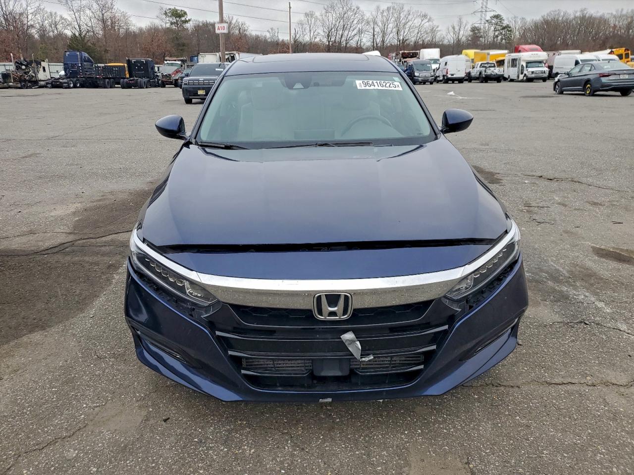 2018 HONDA ACCORD EX photo 5