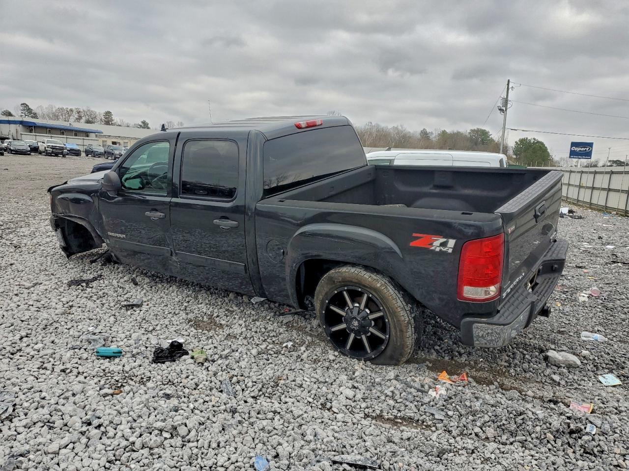 2010 GMC SIERRA K1500 SLE photo 2