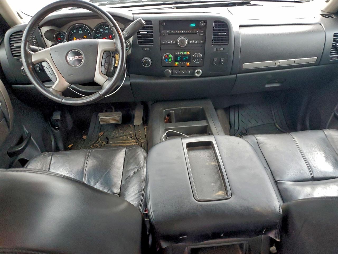 2010 GMC SIERRA K1500 SLE photo 8
