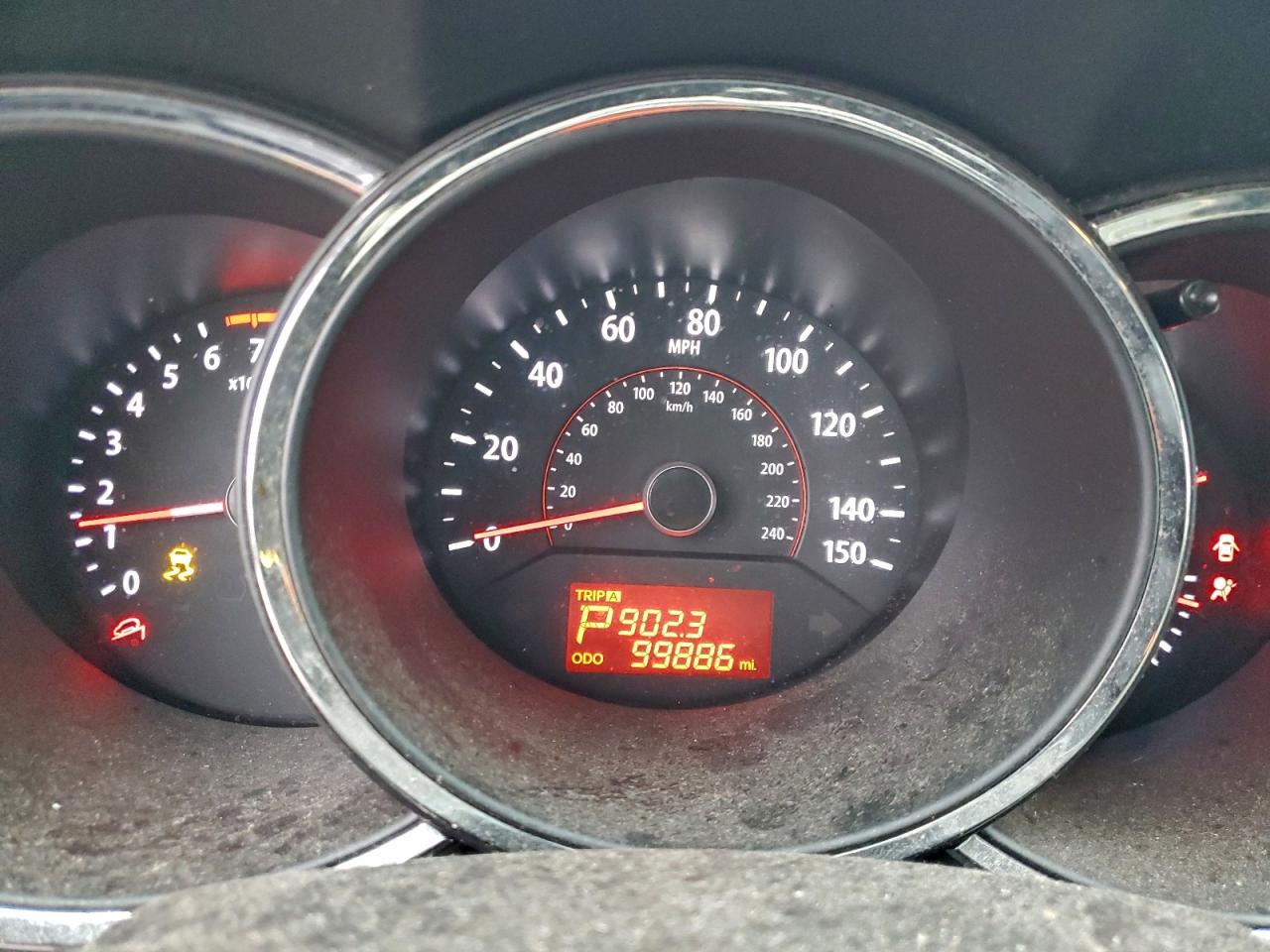 2013 KIA SORENTO LX photo 9