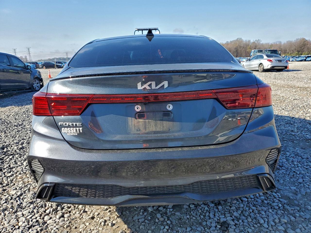 2023 KIA FORTE GT LINE photo 11