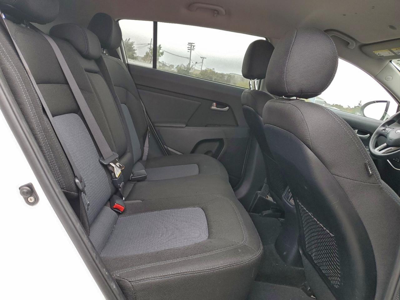 2016 KIA SPORTAGE LX photo 11