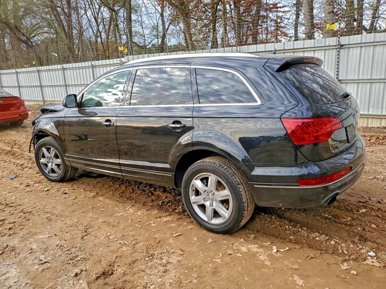 2015 AUDI Q7 PREMIUM photo 2